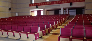 全套專業草莓视频污免费看音響設備入駐慈溪市濱海區影劇院
